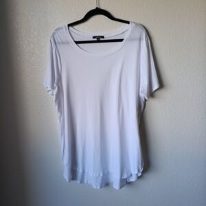 🌟3/$15 Ambiance 3X White Side Slit Tee NWOT